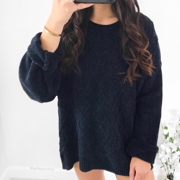 consensus Sweaters - ❤️CLEARANCE❤️ blue diamond soft oversized sweater